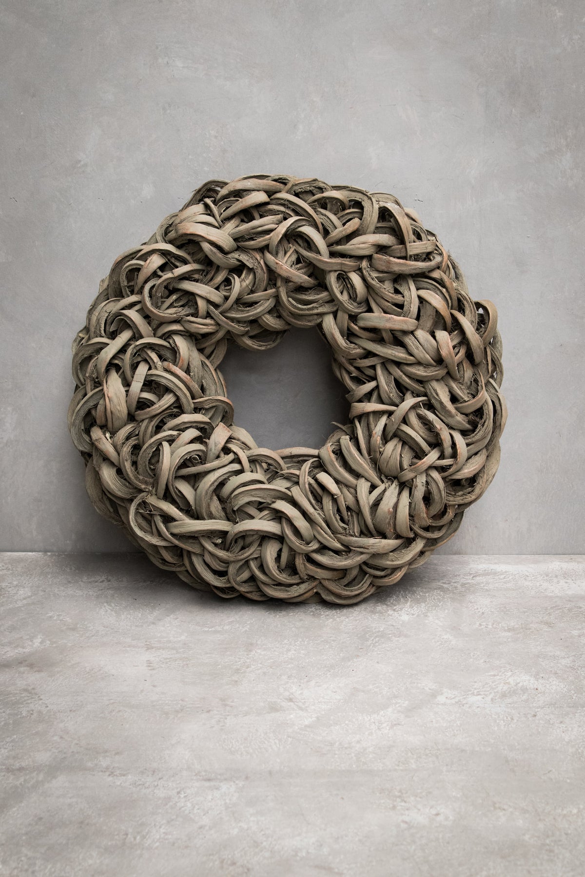 Kokosscheibenkranz · Ø 40–55 cm · Altgrün gewaschen · 55 cm · Ansicht 1