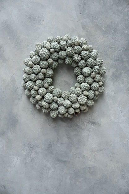 Ata-Fruchtkranz · Ø 30–45 cm · Kieselgrün · 45 cm · Ansicht 1