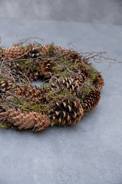 Mooskranz mit Kiefer und Zweigen · Ø 30 cm · Natur · 30 cm · Ansicht 4