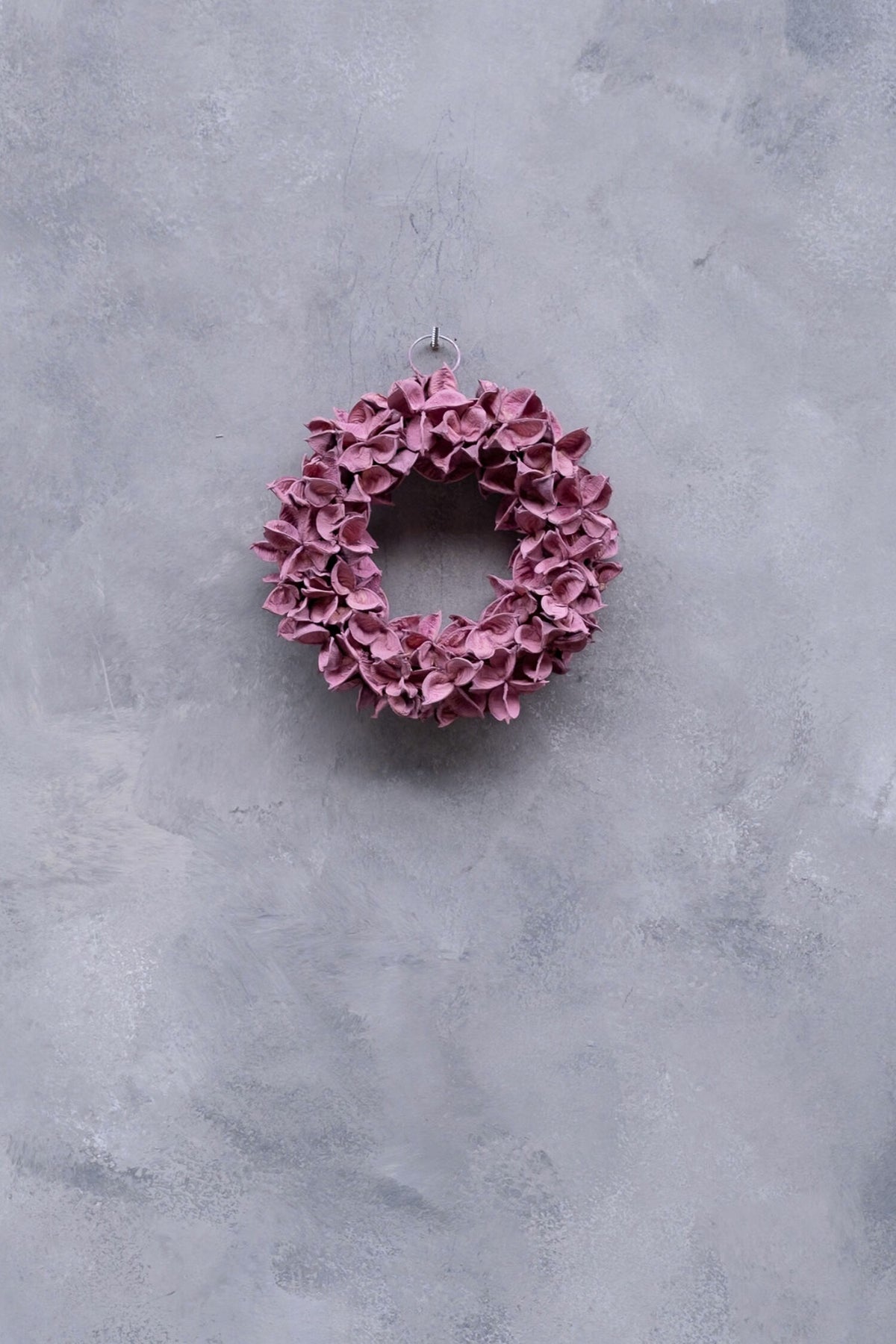 Baumwollkapselkranz · Cerise-Pink · Ø 20–30 cm