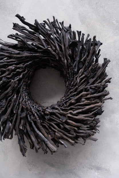 Botay wreath · Black