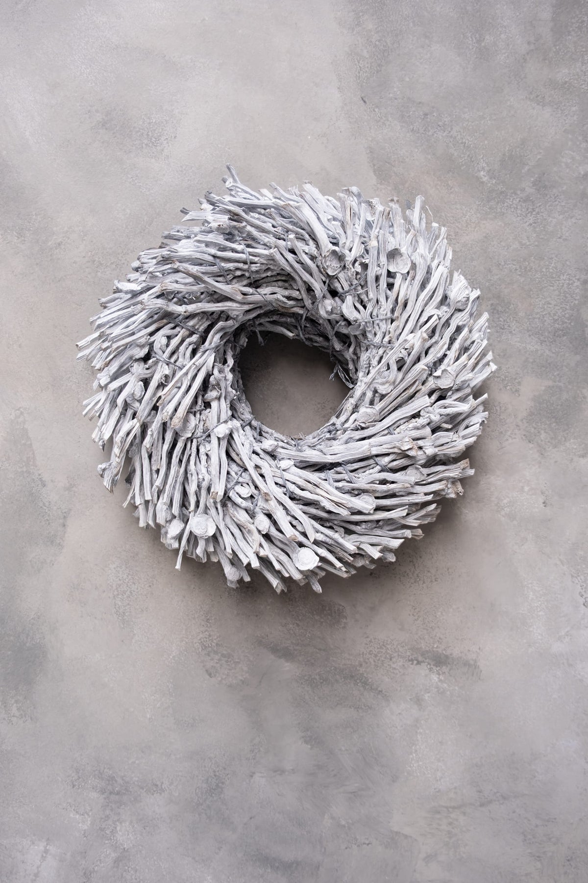 Botay wreath · White