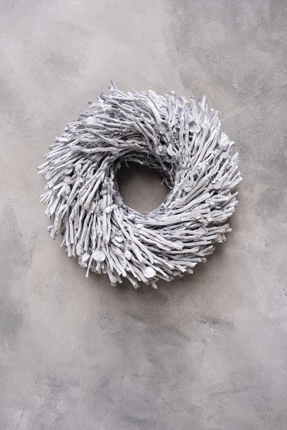 Botay wreath · White