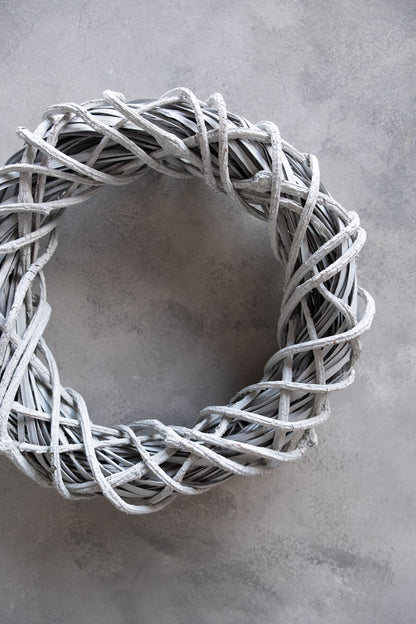 Rattan wreath · Grey
