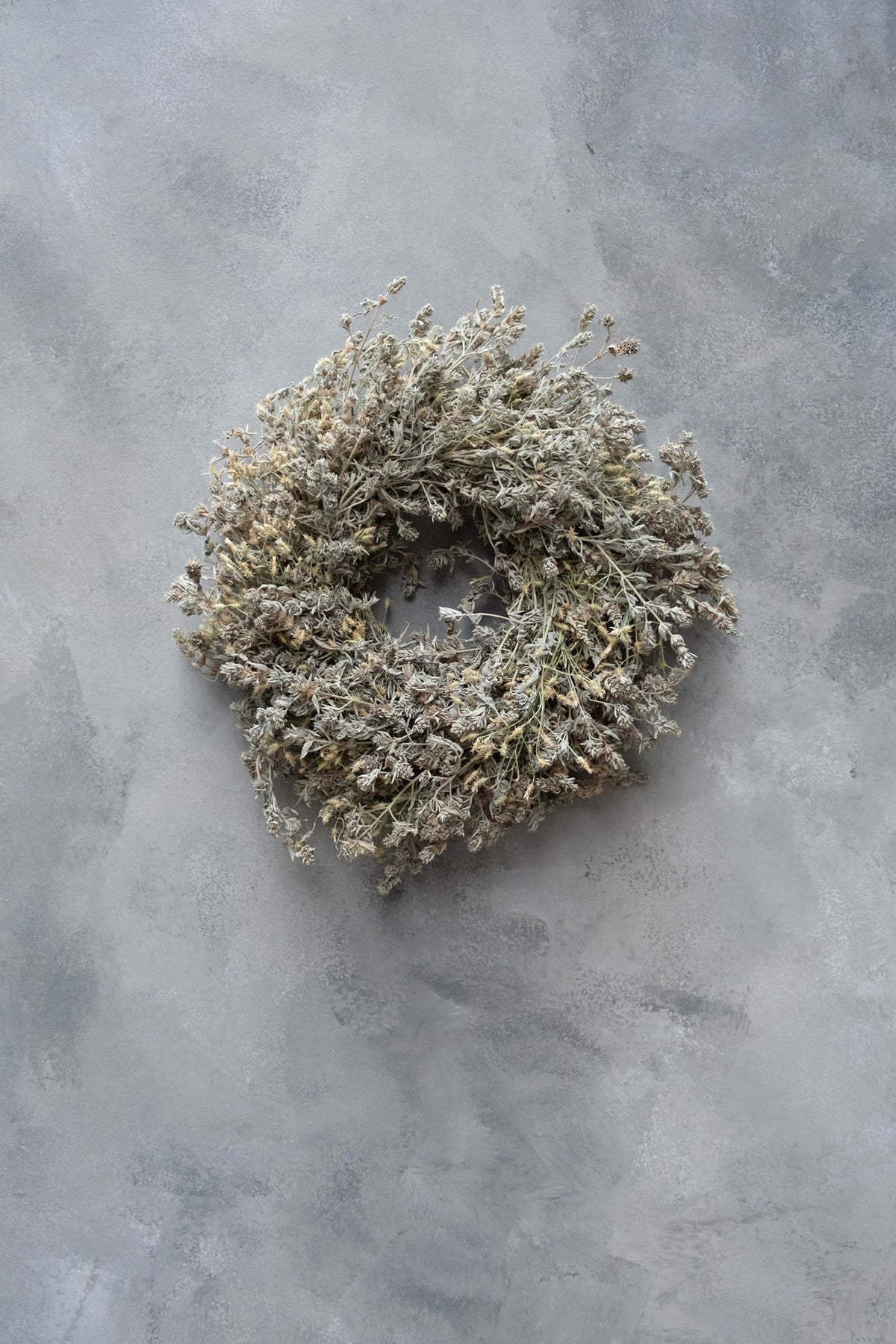 Wild lavender-thistle wreath · Natural