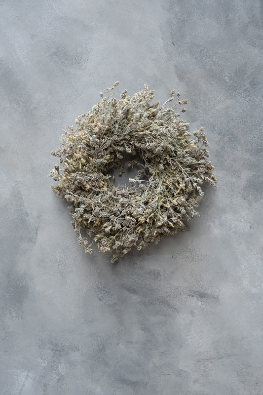 Wild lavender-thistle wreath · Natural