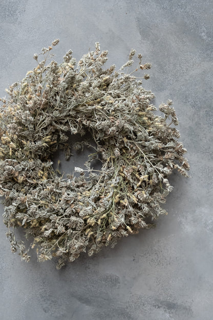 Wild lavender-thistle wreath · Natural