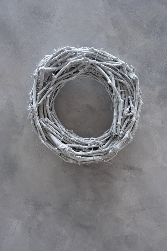 Grapevine wreath · Grey