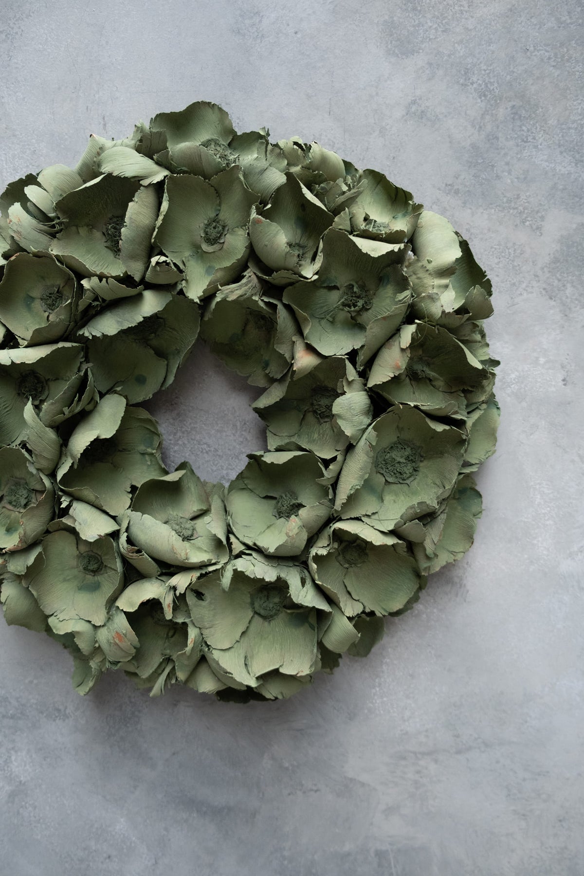 Palm cup wreath · Laurel green