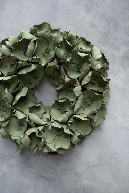Palm cup wreath · Laurel green
