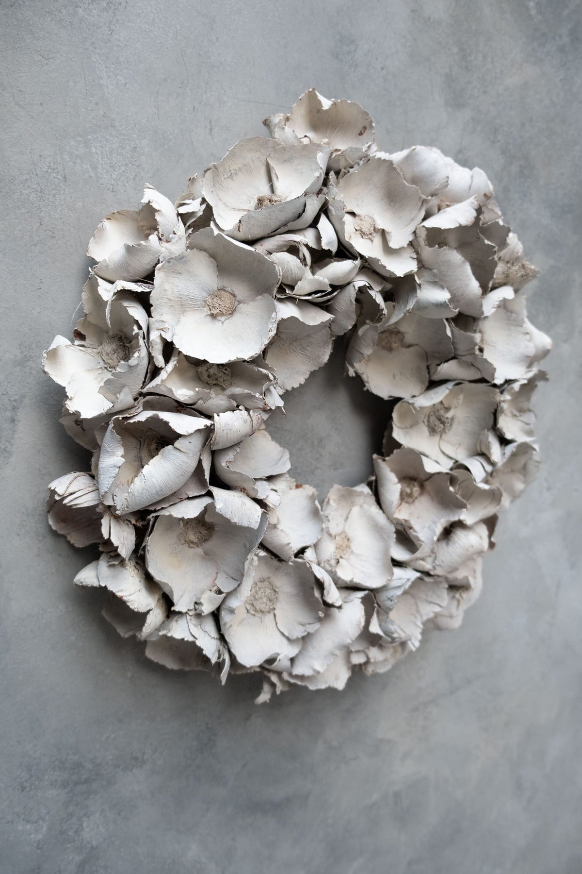 Palm cup wreath · Sandstone