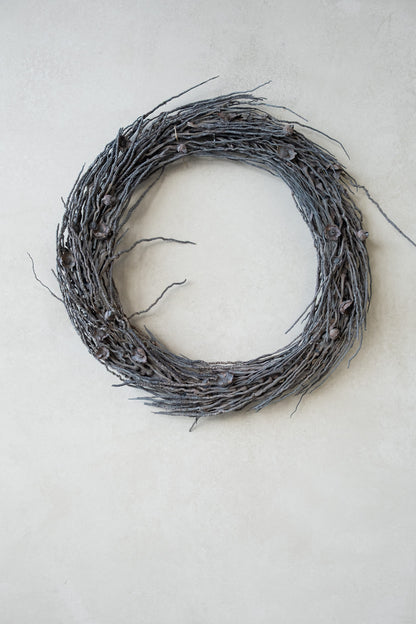 Coco branch wreath · Grey smoke