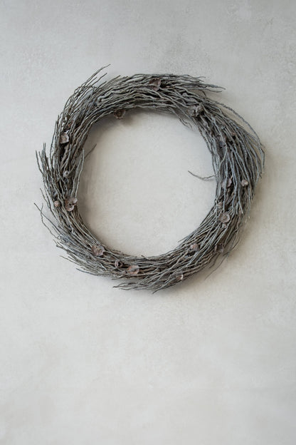 Coco branch wreath · Pebble green