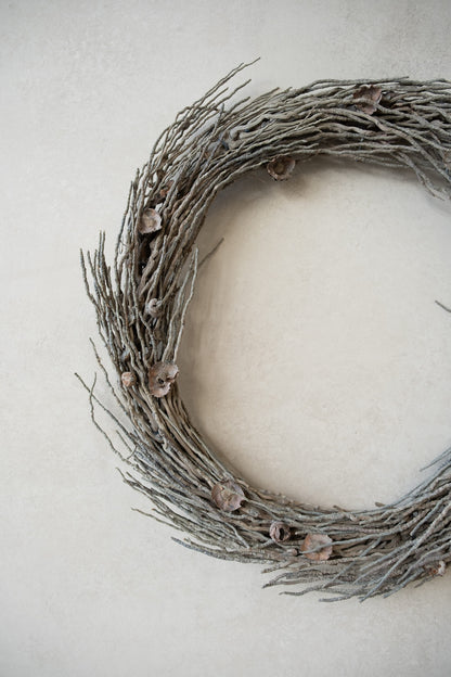 Coco branch wreath · Pebble green