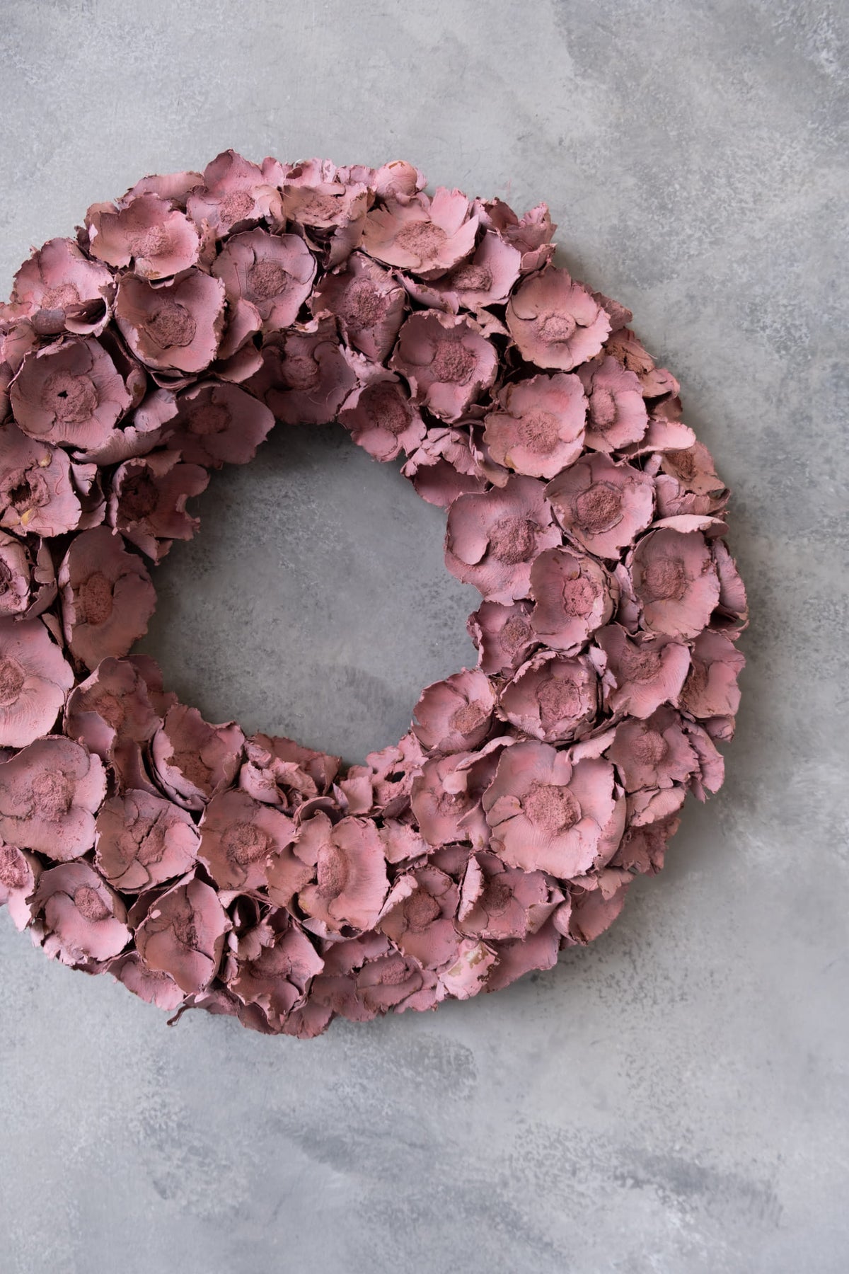 Coco flower wreath · Clay pink