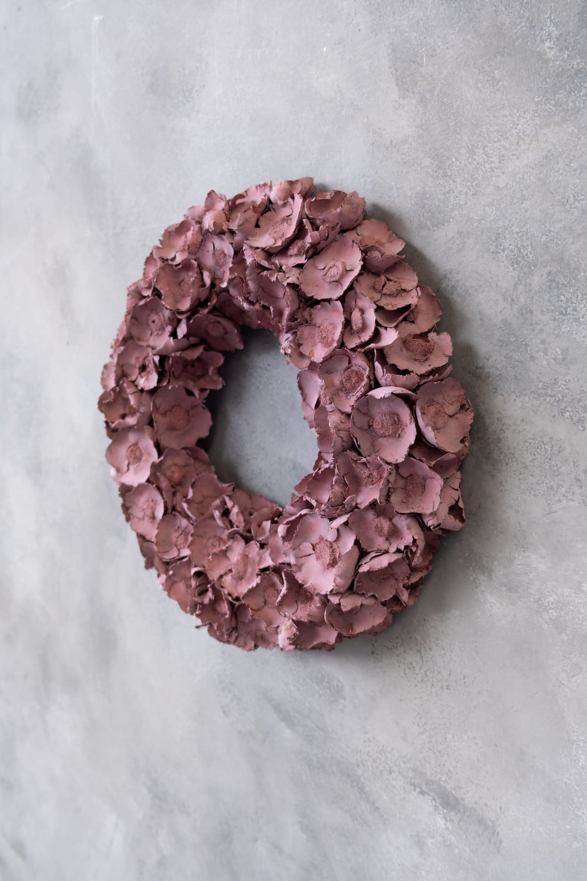 Coco flower wreath · Clay pink