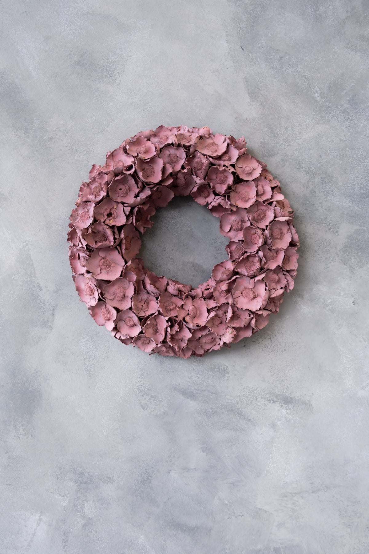 Coco flower wreath · Clay pink