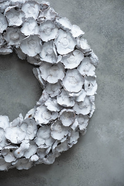 Coco flower wreath · White