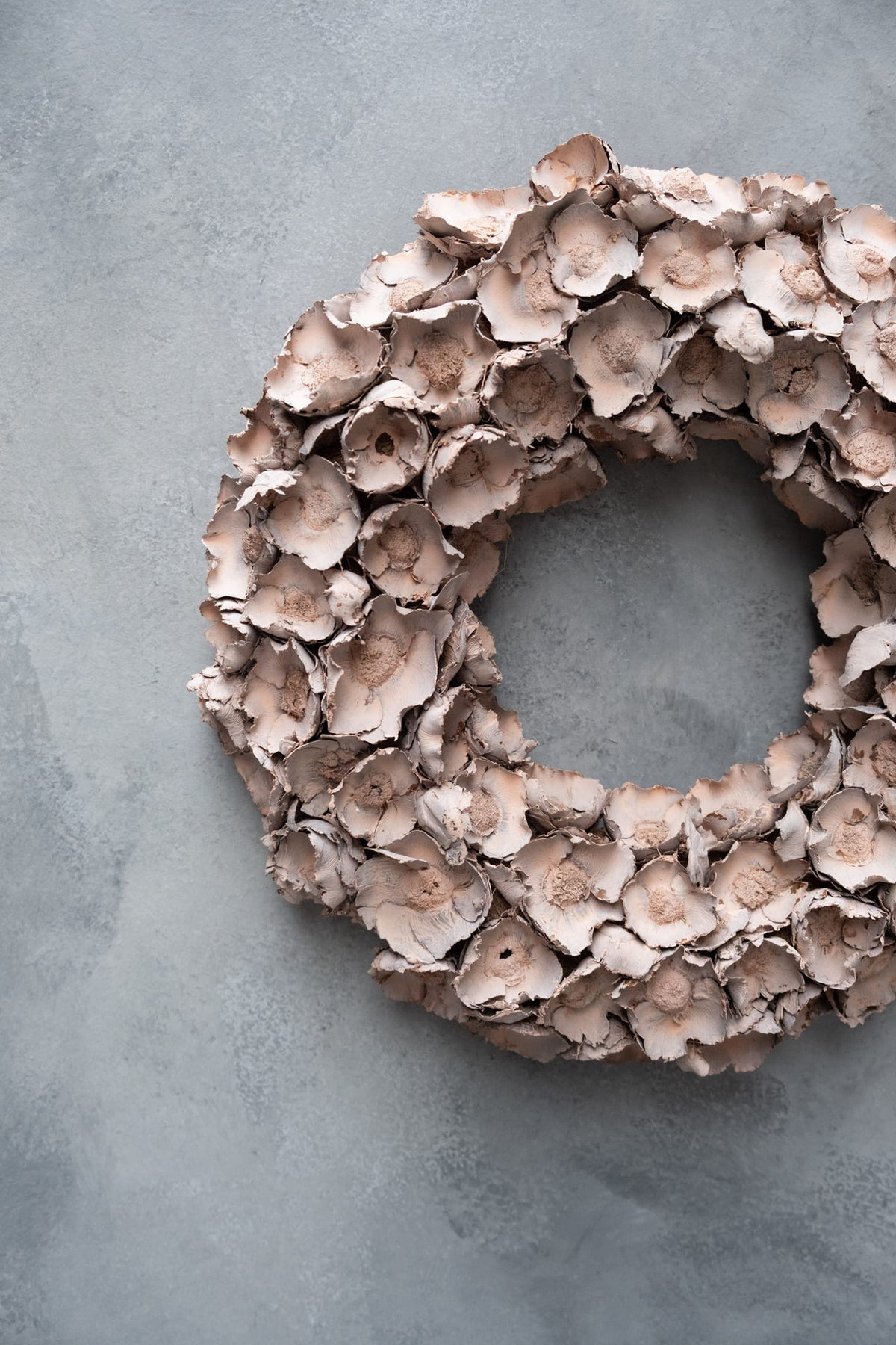 Coco flower wreath · Old pink