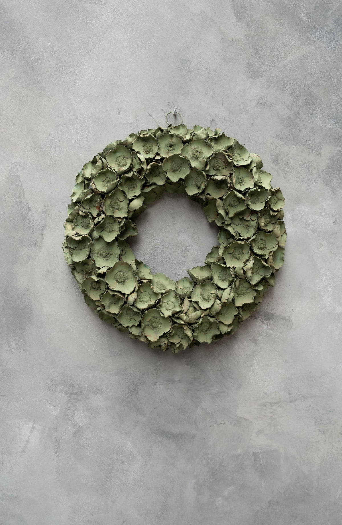 Coco flower wreath · Laurel green